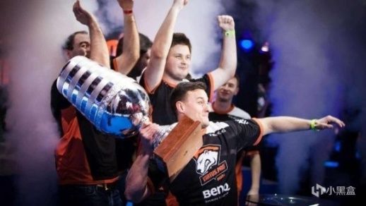 克罗地亚中 克罗地亚中